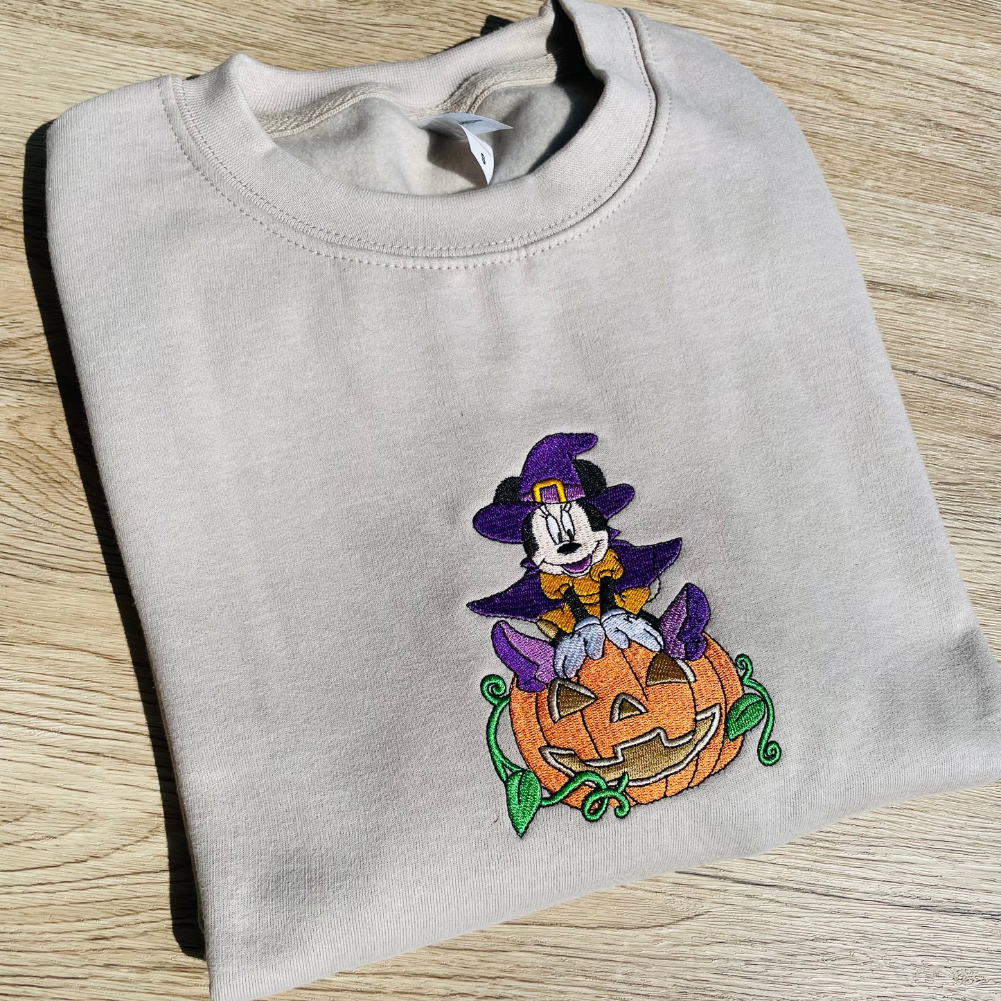 Witch Pumpkin Embroidered Sweatshirt