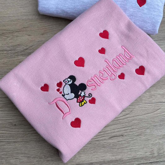 Minnie Disneyland Embroidered Sweatshirt